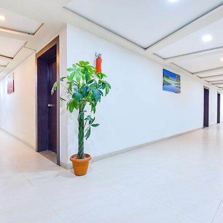 Fabhotel Skyland Ahmedabad Exterior photo