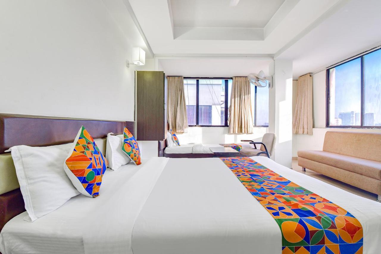 Fabhotel Skyland Ahmedabad Exterior photo